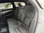 Volvo V90 2.0 T8 Plug-in Hybrid AWD Ultra Dark | PHEV | Bowers Wilkins Audio | Luchtvering | Lichtmetalen Velgen 20 inch | Sportstoelen | Head-up Display | Panoramadak | Keyless Entry | Elektrische Achterklep | BLIS | Cruise Control Adaptief | Navigatie