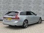 Volvo V90 2.0 T8 Plug-in Hybrid AWD Ultra Dark | PHEV | Bowers Wilkins Audio | Luchtvering | Lichtmetalen Velgen 20 inch | Sportstoelen | Head-up Display | Panoramadak | Keyless Entry | Elektrische Achterklep | BLIS | Cruise Control Adaptief | Navigatie