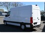 Mercedes-Benz eSprinter 320 L2H2 Pro 81kWh Snellader, Navigatie, Trekhaak, Winterpakket, Etc.