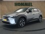 Toyota BZ4X Dynamic 71 kWh - 2 LAADKABELS - ELEKTRISCHE VERSTELLING BESTUURDERSSTOEL - ELEKTRISCH BEDIENBARE ACHTERKLEP - PARKEERSENSOREN VOOR/ ACHTER - STUUR VERWARMD - VOORSTOELEN VERWARMD - NAVIGATIE - M&S BANDEN - DODEHOEK DETECTIE
