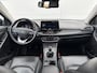 Hyundai i30 Wagon 1.5 T-GDi MHEV Premium / Airco (automatisch) / Apple Carplay/Android Auto / Cruise control / Lichtmetalen velgen 17" /