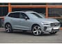 Volvo XC60 T8 Hybride AWD Plus Dark | Head-Up Display | Trekhaak | Harman/Kardon | Panoramadak | Stoel + Stuur Verwarmd |