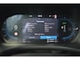 Volvo XC60 T8 Hybride AWD Plus Dark | Head-Up Display | Trekhaak | Harman/Kardon | Panoramadak | Stoel + Stuur Verwarmd |