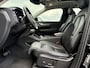 Volvo XC40 1.5 T5 Recharge Inscription | Cruise Control | Panoramadak | Harman Kardon Audio | Stoel-/Stuur/Voorruitverwaming | Lederen Bekleding | Parkeercamera | Apple CarPlay & Android Auto |