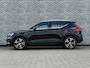 Volvo XC40 1.5 T5 Recharge Inscription | Cruise Control | Panoramadak | Harman Kardon Audio | Stoel-/Stuur/Voorruitverwaming | Lederen Bekleding | Parkeercamera | Apple CarPlay & Android Auto |