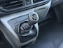 Ford Transit Custom 300 2.0 TDCI L2H1 Trend / Trekhaak / Dubbele schuifdeur / 2740 Kg Trekgewicht / Navigatie via Apple Carplay & Android Auto / Stoel Verwarming / Camera / PDC / Rijstrooksensor met correctie /