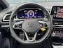 Volkswagen T-Roc 1.0 TSI R-Line * Camera * Navigatie * Massage *