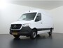 Mercedes-Benz Sprinter 317 CDI | Aut. | L2 H2 | Pro | 3 zits | Achteruitrijcamera | 3.500 kg Trekgewicht | Vloer en Wand Betimmering | Certified