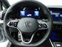 Volkswagen Golf 1.5 eTSI R-Line Business | Pano | Camera | Stoel + Stuurverwarming