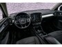 Volvo XC40 2.0 B4 Momentum Business | Trekhaak | Achteruitrijcamera | Parkeersensoren | Cruise Control Adaptief | Elektrische Achterklep | Navigatie | Apple Carplay | Android Auto