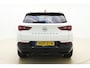 Opel Grandland 1.2 Turbo GS Black Pack | Automaat | Stoel- en stuurverwarming | Navigatie | Achteruitrijcamera | Comfort stoelen | Adaptive Cruise Control | Parkeersensoren voor en achter | Led verlichting | Climate Control