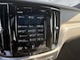 Volvo V60 2.0 T4 Inscription | Nappaleder | Stoelventilatie | Stoelmassage | Panoramadak | Head-up Display | Harman Kardon Audio | Trekhaak | LED Koplampen Adaptief | Keyless Entry | Navigatie