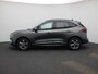 Ford Kuga ST-Line | Climate Control | Cruise Control | Head-Up Display | Achteruitrijcamera | Winterpakket | Apple Carplay/Android Auto |