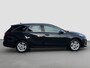 Kia Ceed Sportswagon 1.0 T-GDi 120pk DynamicLine | Camera | Carplay | Cruise controle | Climate control | Navigatie | Lichtmetalen velgen | Parkeersensoren | Bestuurdersstoel in hoogte verstelbaar | Inklapbare spiegels