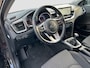 Kia Ceed Sportswagon 1.0 T-GDi 120pk DynamicLine | Camera | Carplay | Cruise controle | Climate control | Navigatie | Lichtmetalen velgen | Parkeersensoren | Bestuurdersstoel in hoogte verstelbaar | Inklapbare spiegels