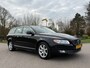 Volvo V70 1.6 T4 Nordic+ | 2e Eigenaar | Leder | Nieuwe Distributie | Bi-Xenon | Navi | Trekhaak | Clima | Stoelverwarming | PDC |