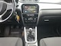 Suzuki Vitara 1.6 Exclusive | All weather banden | Navigatie | Cruise control | Stoel verwarming | Lichtmetalen velgen