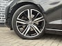 Volvo V60 2.0 B3 Momentum Advantage | Achteruitrijcamera | Lichtmetalen Velgen 19 inch | Navigatie | Apple Carplay | Android Auto | DAB | Cruise Control