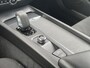 Volvo V60 2.0 B3 Momentum Advantage | Achteruitrijcamera | Lichtmetalen Velgen 19 inch | Navigatie | Apple Carplay | Android Auto | DAB | Cruise Control