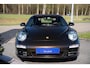 Porsche 911 997.2 3.6 Carrera PDK MK2| 2 eig. | Org.NL NAP | Schuifdak | Volleder | Sportuitlaat | 19 inch | MY 2009 | Macadamia Metallic PTS | Volledig Onderhouden