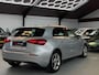 Mercedes-Benz A-klasse 200 Luxury Line Facelift CarPlay Camera