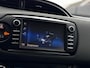 Toyota Yaris 1.5 Hybrid Bi-Tone Bluetooth