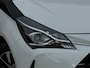 Toyota Yaris 1.5 Hybrid Bi-Tone Bluetooth