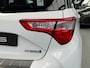 Toyota Yaris 1.5 Hybrid Bi-Tone Bluetooth