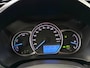 Toyota Yaris 1.5 Hybrid Bi-Tone Bluetooth