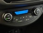 Toyota Yaris 1.5 Hybrid Bi-Tone Bluetooth