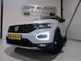 Volkswagen T-Roc 1.0 TSI Style "Origineel NL!" Schuifdak Full-LED Virtual Trekhaak Black-Edition Parkeersensoren Apple-Carplay DAB