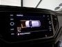 Volkswagen T-Roc 1.0 TSI Style "Origineel NL!" Schuifdak Full-LED Virtual Trekhaak Black-Edition Parkeersensoren Apple-Carplay DAB