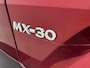 Mazda MX-30 e-SkyActiv EV 145 Makoto 36 kWh | Afn. Trekhaak | SOH 94.8% | All seaonbanden | Parkeersensoren |