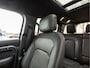 Land Rover Defender 110 P400e 110 X-Dynamic HSE | Head-Up Display | Cold Climate Pack | Comfort & Convenience Pack | Panoramisch schuif-/kanteldak | 24 maanden Land Rover Approved