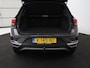 Volkswagen T-Roc 1.5 TSI Sport | Trekhaak | Virtual Cockpit | Carplay | Full LED | Adaptive cruise | Navigatie | Climate control | Parkeerhulp | Bluetooth | 17'' | Getint glas