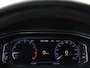 Volkswagen T-Roc 1.5 TSI Sport | Trekhaak | Virtual Cockpit | Carplay | Full LED | Adaptive cruise | Navigatie | Climate control | Parkeerhulp | Bluetooth | 17'' | Getint glas