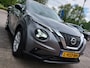 Nissan Juke 1.0 DIG-T 115pk Business Edition | Navi | Apple Carplay+Android Auto | Clima | Cruise | Led Koplampen | Keyless Entry | Pdc V+A+Camera | Rijstrook+Licht+Regensensor | Privacy Glass | 17''lm