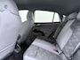 Volkswagen ID.5 Pro Advantage 77 kWh | ACC | Camera | Parkeerhulp | Stuur-/Stoelverwarming | Matrix LED | 20'' |