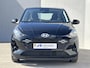 Hyundai i10 1.0 Premium Handgeschakeld / Fabrieksgarantie tot 10-2029 / Stuur en Stoel verwarming / Achteruitrijcamera / Navigatie via Apple Carplay/Android Auto / Cruise control / Airco /