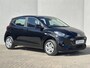 Hyundai i10 1.0 Premium Handgeschakeld / Fabrieksgarantie tot 10-2029 / Stuur en Stoel verwarming / Achteruitrijcamera / Navigatie via Apple Carplay/Android Auto / Cruise control / Airco /