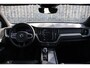 Volvo XC60 2.0 T6 Plug-in Hybrid AWD Plus Dark | PHEV | 360 Graden Camera | Sportstoelen | Harman Kardon Audio | Panoramadak | Cruise Control Adaptief | BLIS | Keyless Entry | Elektrische Achterklep | Navigatie | Apple Carplay | Android Auto