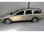 Volvo V70 2.4 Kinetic YOUNGTIMER / LEER