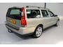 Volvo V70 2.4 Kinetic YOUNGTIMER / LEER
