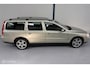 Volvo V70 2.4 Kinetic YOUNGTIMER / LEER