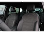 SEAT Ateca 1.5 TSI FR Business Intense 150PK / 110kW DSG, Achteruitrijcamera (rear view), parkeersensoren voor en achter (pdc), dodehoekdetectie (side assist), draadloos Apple Carplay & Android Auto, navigatie, verwarmbare voorstoelen, verwarmbaar stuurwiel, alcantara interieur, digitaal instrumentenpaneel, adaptieve cruise control (acc), grootlichtassistent, 19'' LMV 'Exclusive Cosmo Grey', keyless start & entry, elektrisch verstel-, verwarm- en inklapbare buitenspiegels etc.