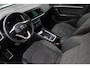 SEAT Ateca 1.5 TSI FR Business Intense 150PK / 110kW DSG, Achteruitrijcamera (rear view), parkeersensoren voor en achter (pdc), dodehoekdetectie (side assist), draadloos Apple Carplay & Android Auto, navigatie, verwarmbare voorstoelen, verwarmbaar stuurwiel, alcantara interieur, digitaal instrumentenpaneel, adaptieve cruise control (acc), grootlichtassistent, 19'' LMV 'Exclusive Cosmo Grey', keyless start & entry, elektrisch verstel-, verwarm- en inklapbare buitenspiegels etc.