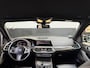 BMW X5 XDrive40i High Executive | H&K | Luchtvering | 21 inch | Multicontour stoelen | HUD | Luchtvering
