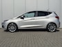 Ford Fiesta 1.0 EcoBoost Vignale / Navigatie / Achteruitrijcamera / Bang & Olufsen / Stoel- & Stuurverwarming / Voorruitverwarming / Parkeerassistent /