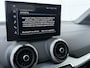 Audi Q2 35 TFSI S-line | Stoelverwarming | Matrix LED | Parkeerhulp | Carplay | 17'' |