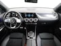 Mercedes-Benz GLA 200 AMG Business Solution | Trekhaak Wegklapbaar | Sfeerverlichting | Achteruitrij Camera | Dodehoek Assistent | DAB+ Radio | Augmented Reality
